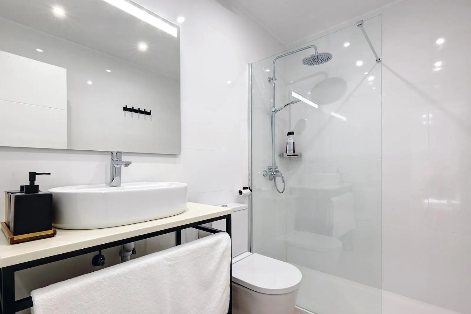 Stunning 1 Bedroom Apartment In Marbella Centre